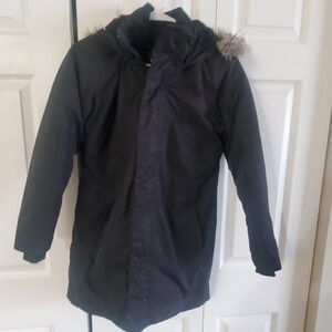 The North Face Girls Sz Large (14/16). Black Down Parka Faux Fur Jacket.